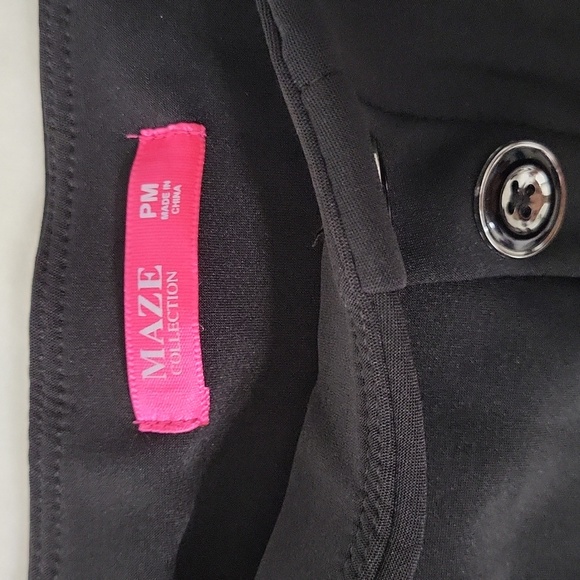 Maze Collection Slimming Black Pants - Picture 3 of 7